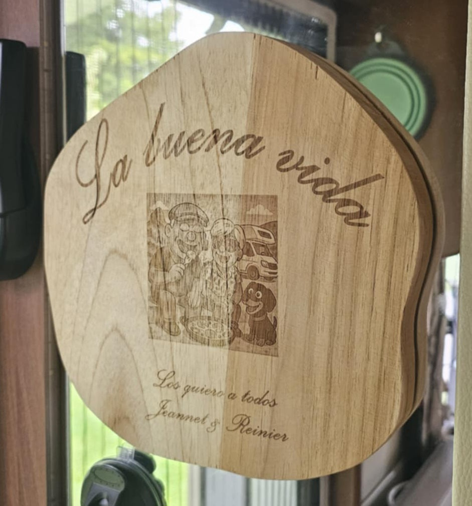 Organische Houten Plank – Persoonlijk Cadeau met Tekst en Foto